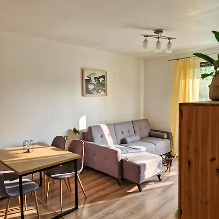 Ruczaj - Parking & Self Check-in Cracovia